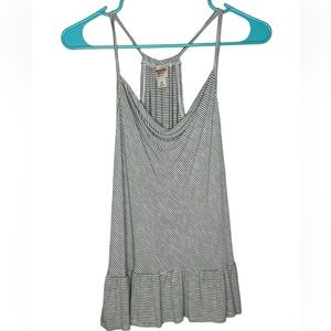 Mossimo Juniors Size M‎ Top for Women